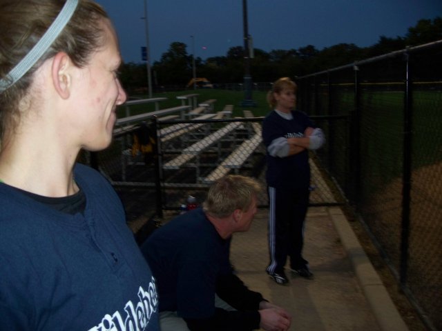 Wednesday September 30, 2009 : Wildebeest vs Thunder Chickens